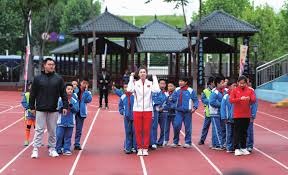 替补席没啥存在感！湖人首发5虎合砍102分