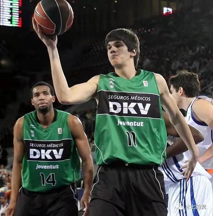 詹姆斯不仅 詹姆斯不仅