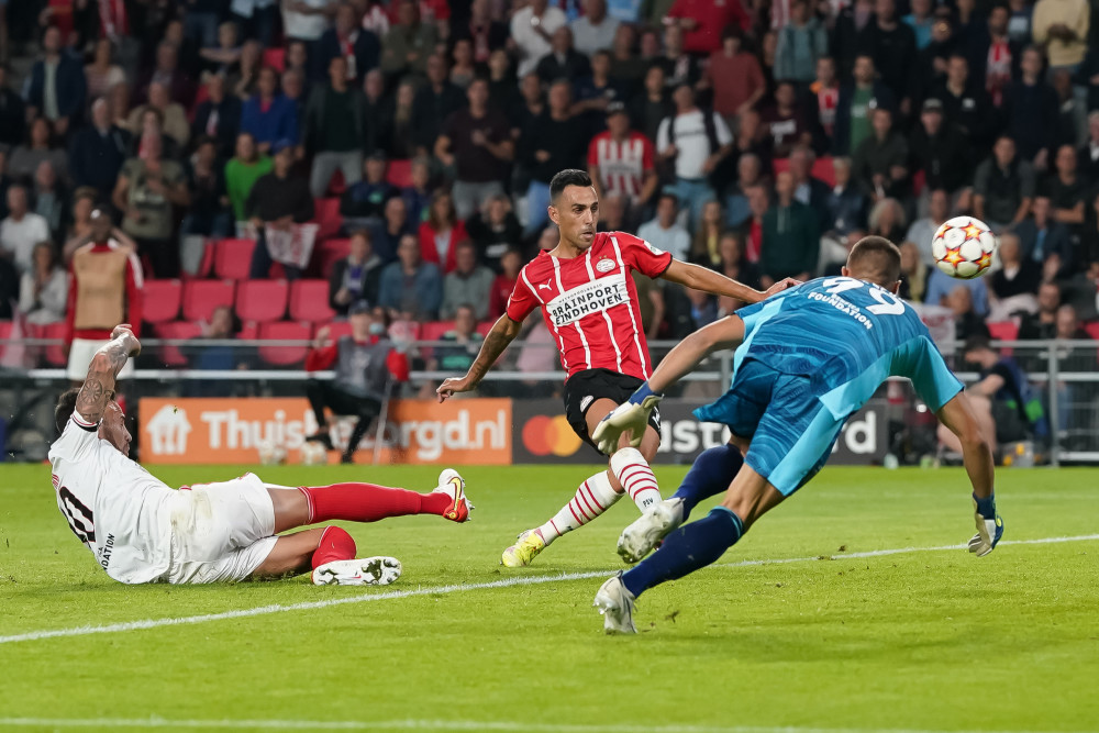 更需放眼于 更需放眼于