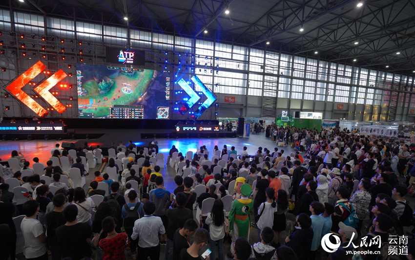 获得了银牌 获得了银牌